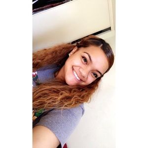 Meet your Posher, Briana